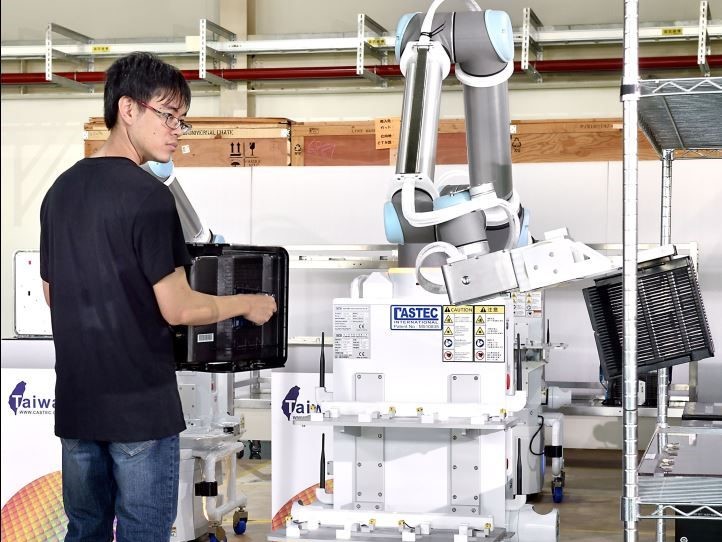 AutomationSG-SIAA-Member-Spotlight-Castec-i-Operator-Cobot